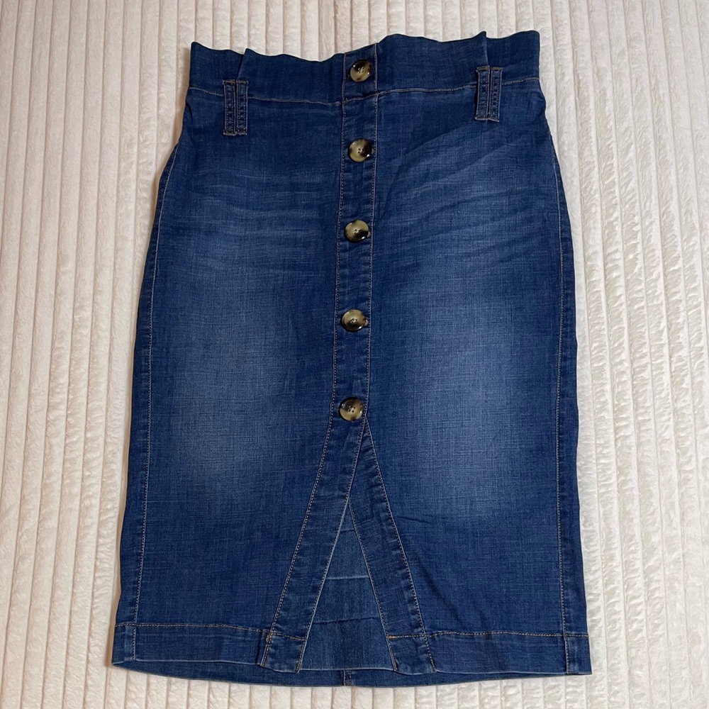 One 5 One | Button-Front | Denim Pencil Skirt